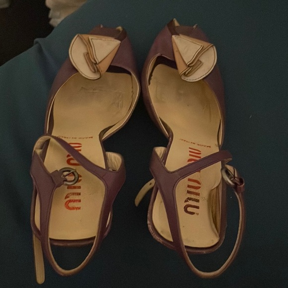 Miu Miu vintage flower design purple leather heels 37.5 - Picture 2 of 6